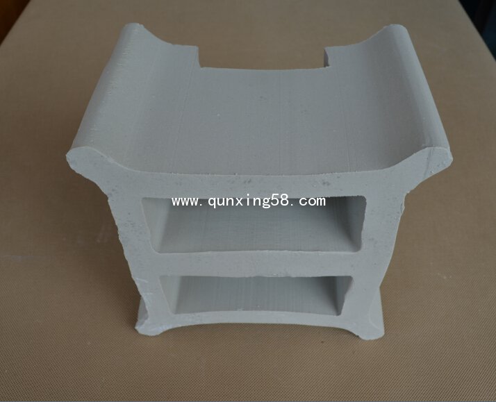 支承結(jié)構-瓷條梁與格柵